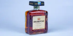 How to drink Disaronno