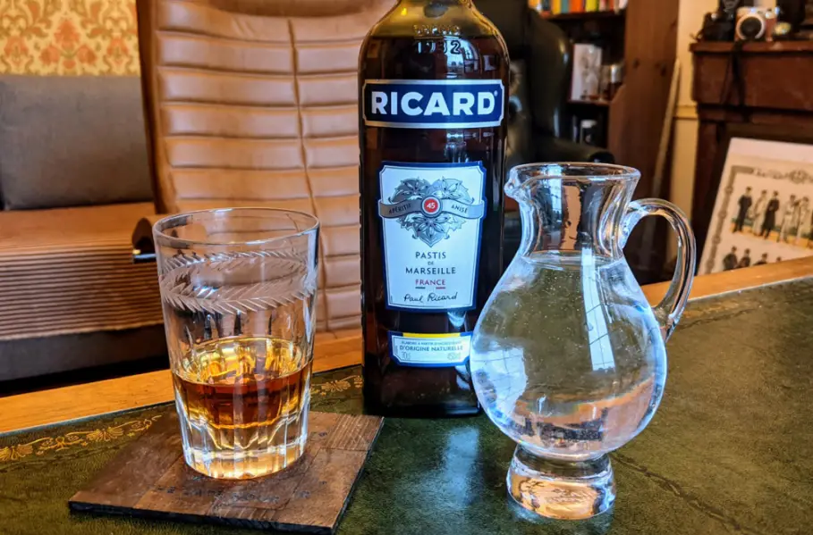How to drink Ricard Pastis