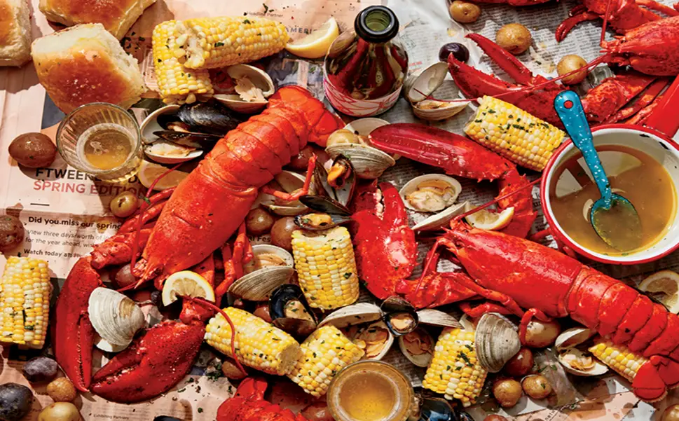 Seafood: Lobster, clams