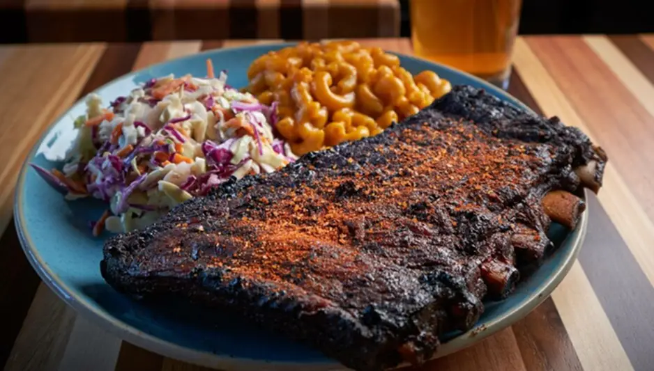 1. Knoxville-style barbecue ribs