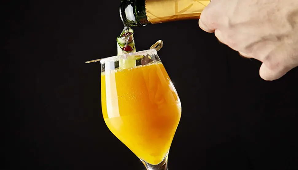 Bellini - The Iconic Cocktail